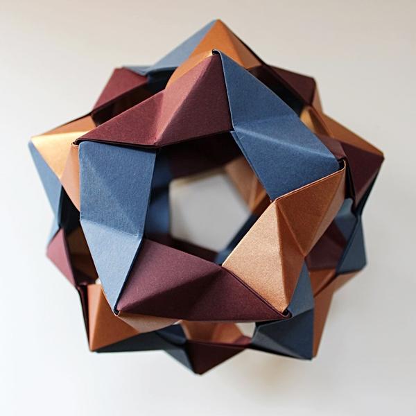 Meticulous Ink Geometric Origami Decoration Kit