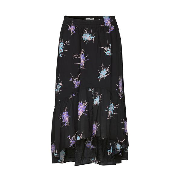 levete-room-black-floral-grita-skirt