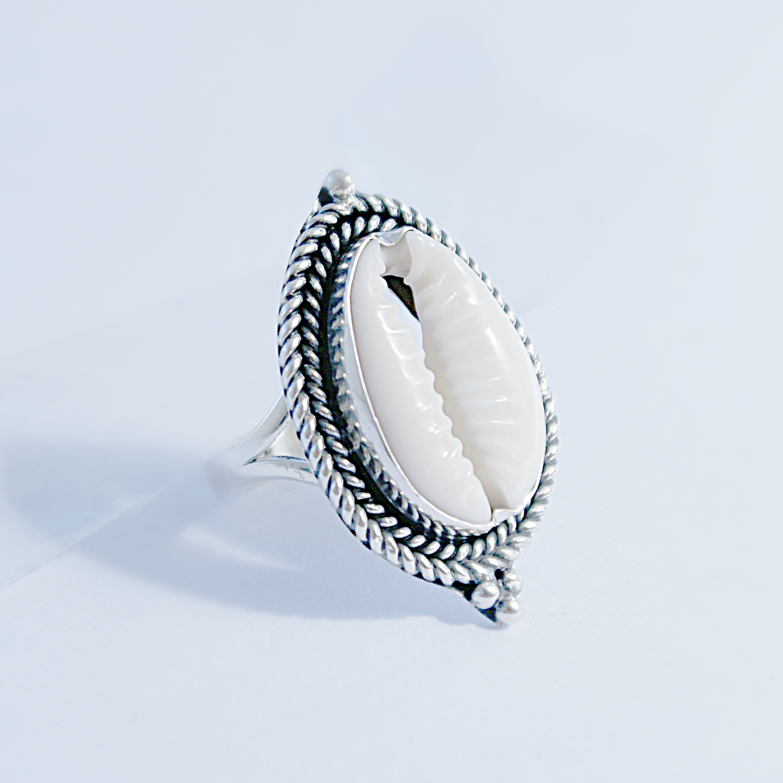 bon bon fistral Silver Cowrie Shell Ring