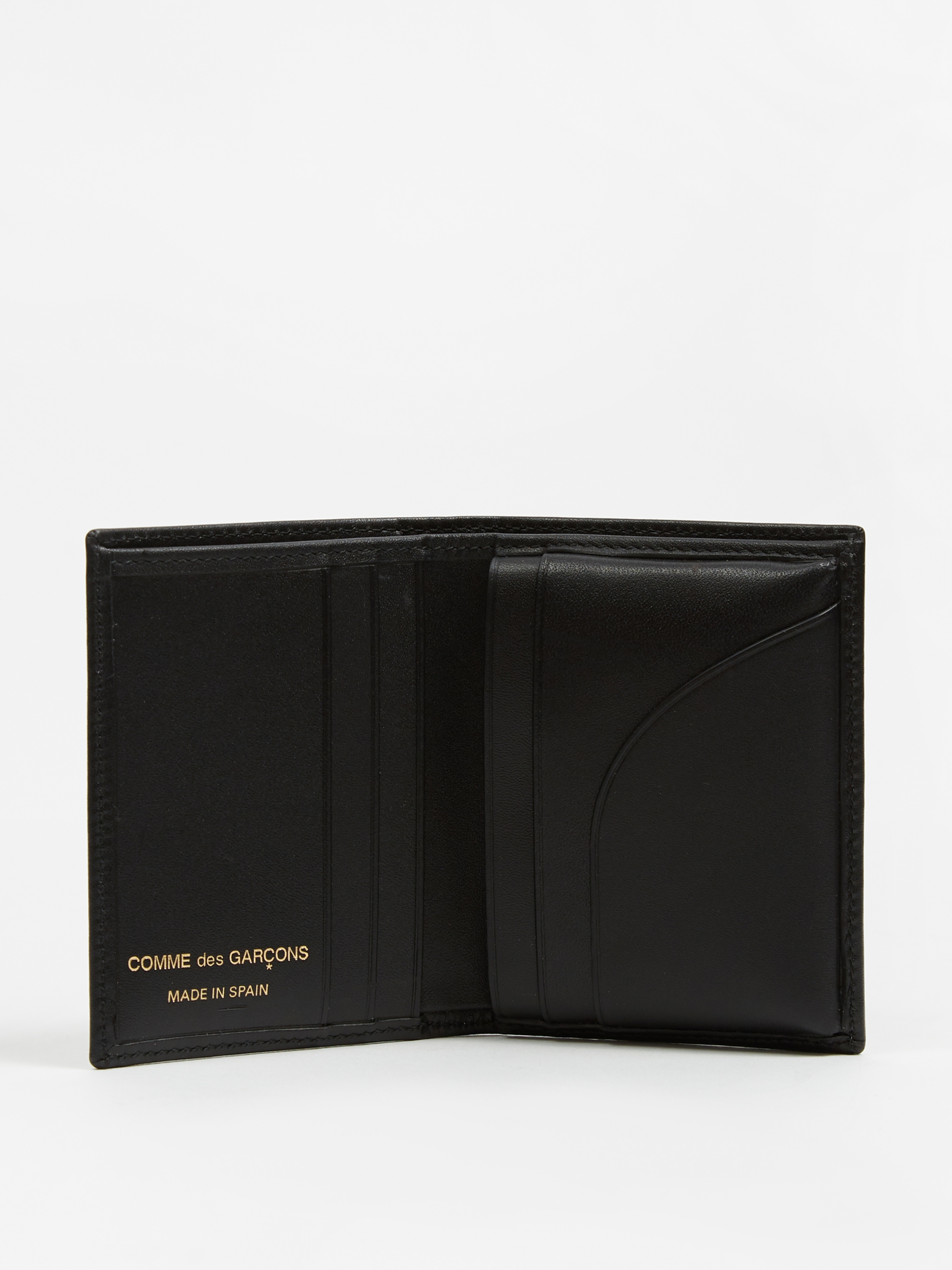 comme-des-garcons-classic-leather-line-a-wallet-sa0641-black