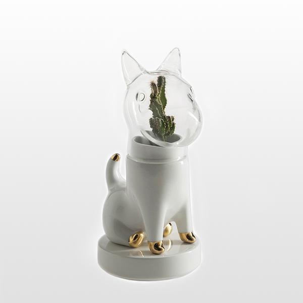 Bosa Dogsai Pointed Ears Gold Spots Ceramic Plant Holder