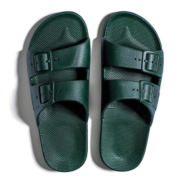 freedom-moses-bottle-green-slippers-amazonia-2