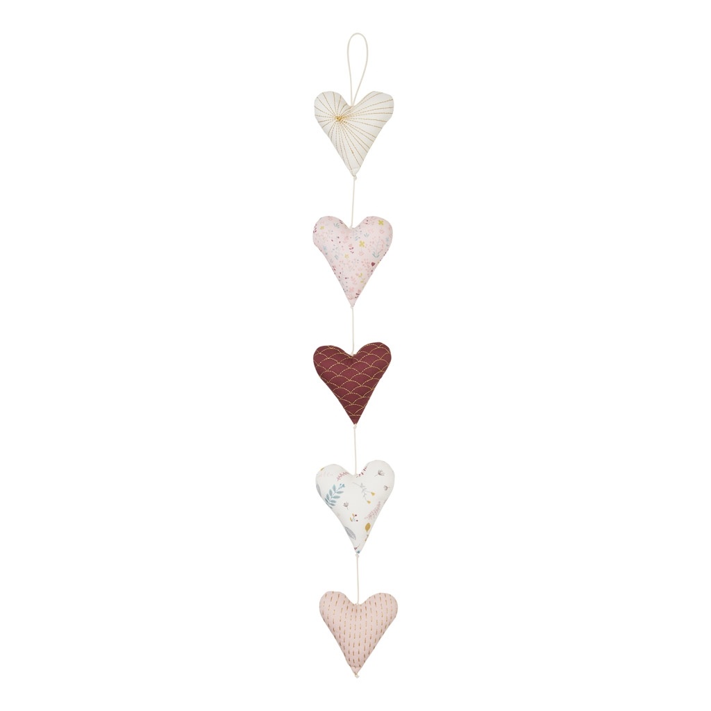 cam-cam-copenhagen-organic-cotton-hearts-pennant