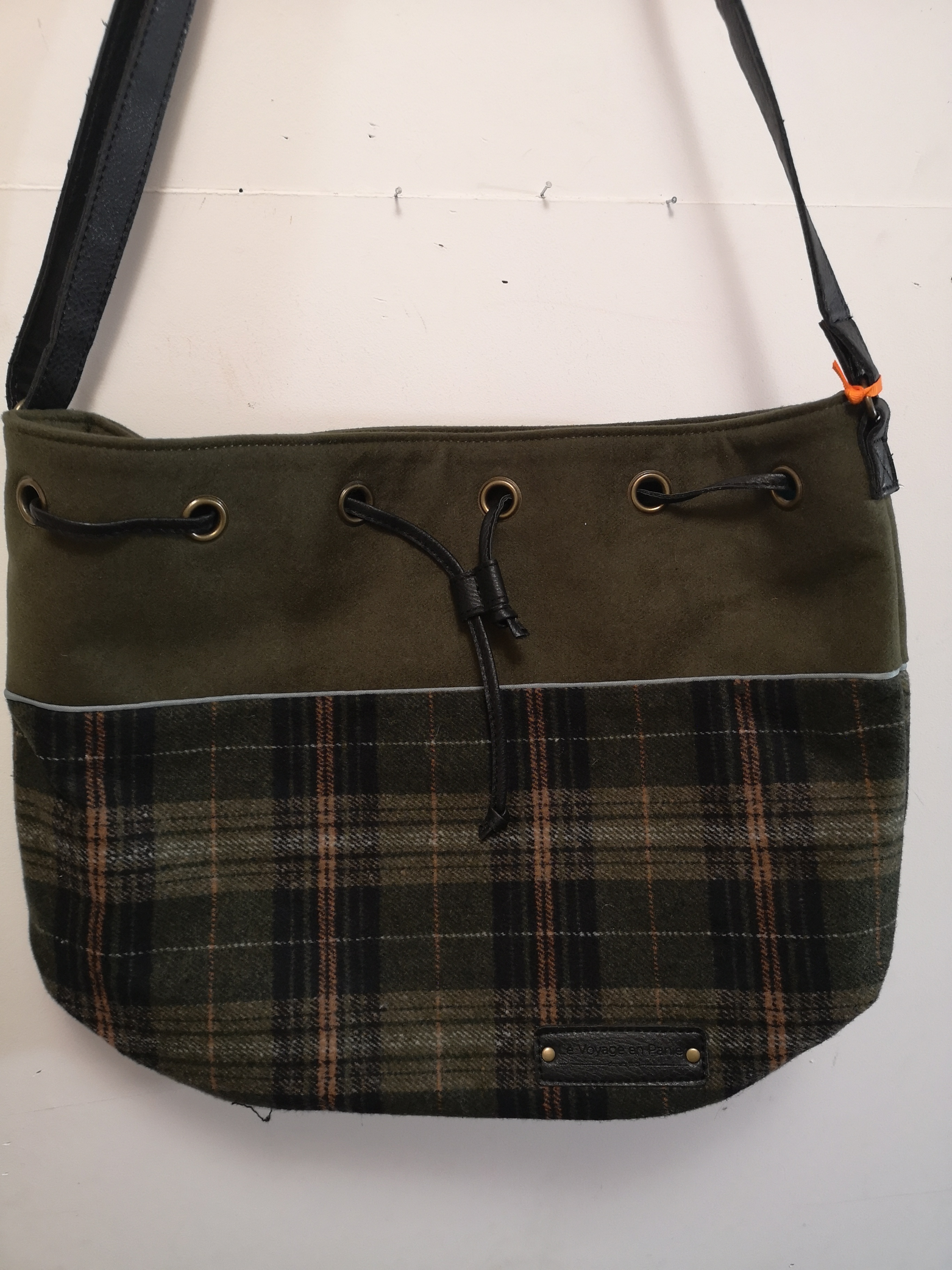 le-voyage-en-panier-green-highland-bag