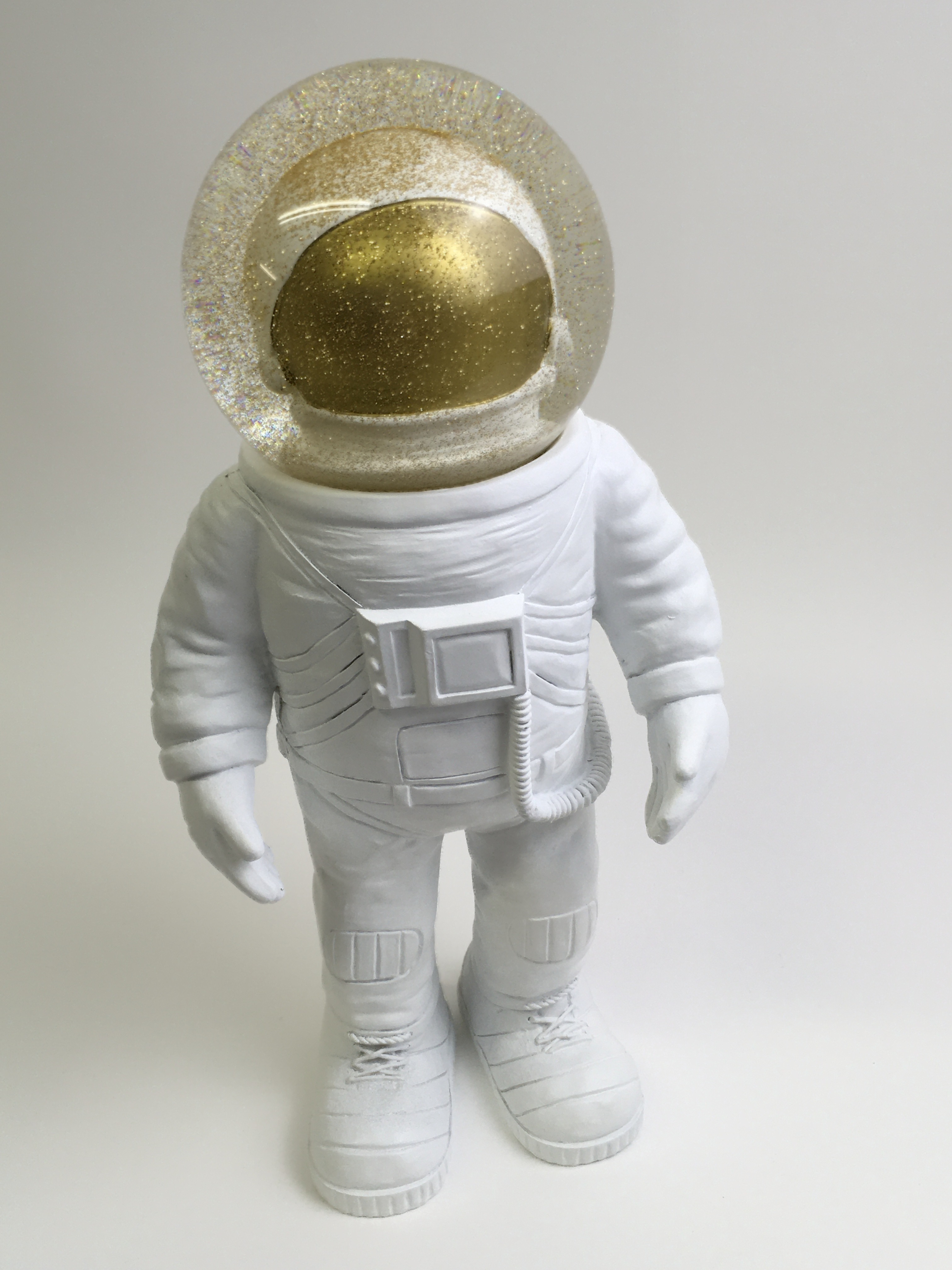 donkey-products-small-schneekogel-astronaut-figurine