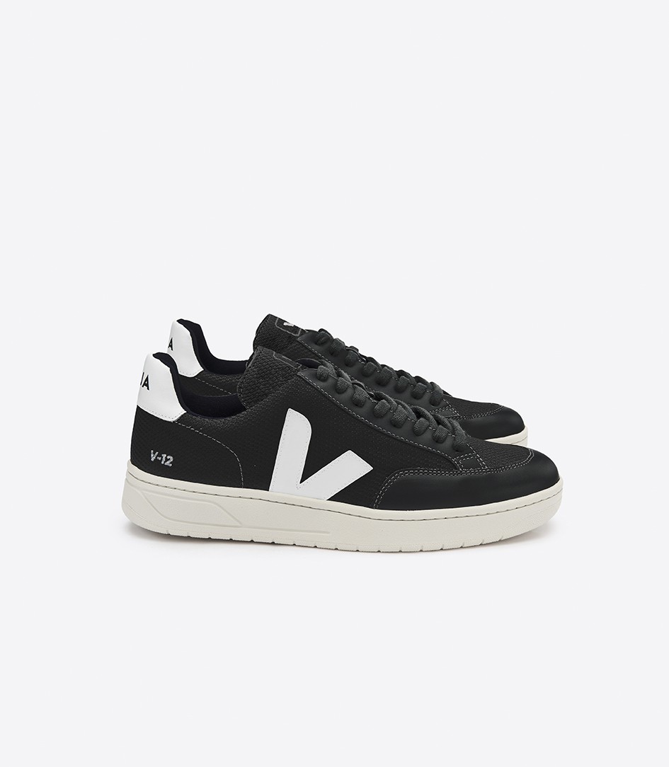 Veja V-12 B Mesh Black White 