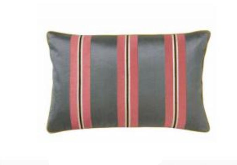 bungalow-manuel-ivy-embroidered-cushion-cover