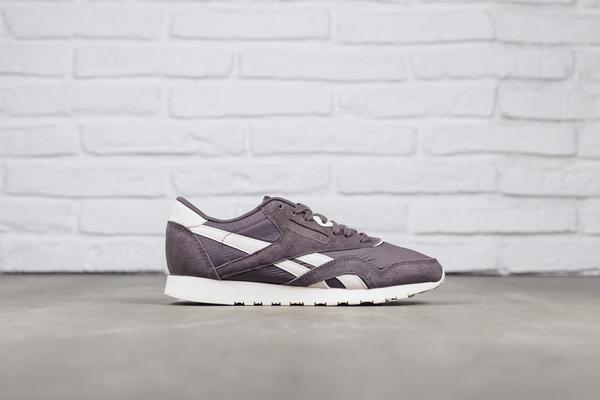 Reebok  Brown Classic Nylon