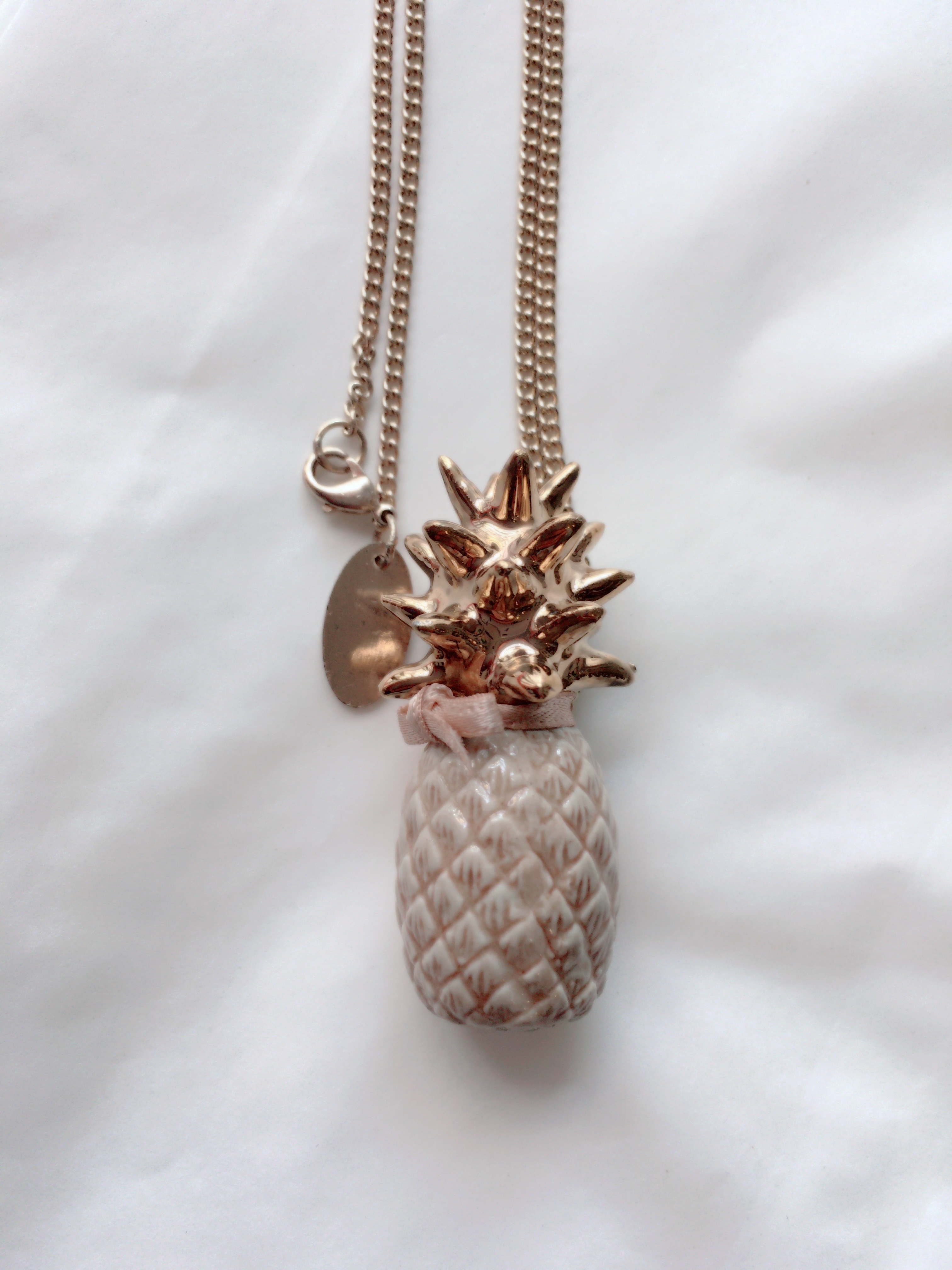 And Mary  Beige Necklace Pineapple