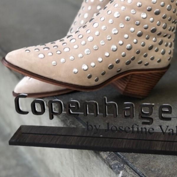 Copenhagen Shoes Beige Clarissa Boots