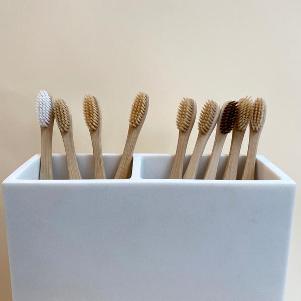 Collection & Co 3 X Bamboo Toothbrush