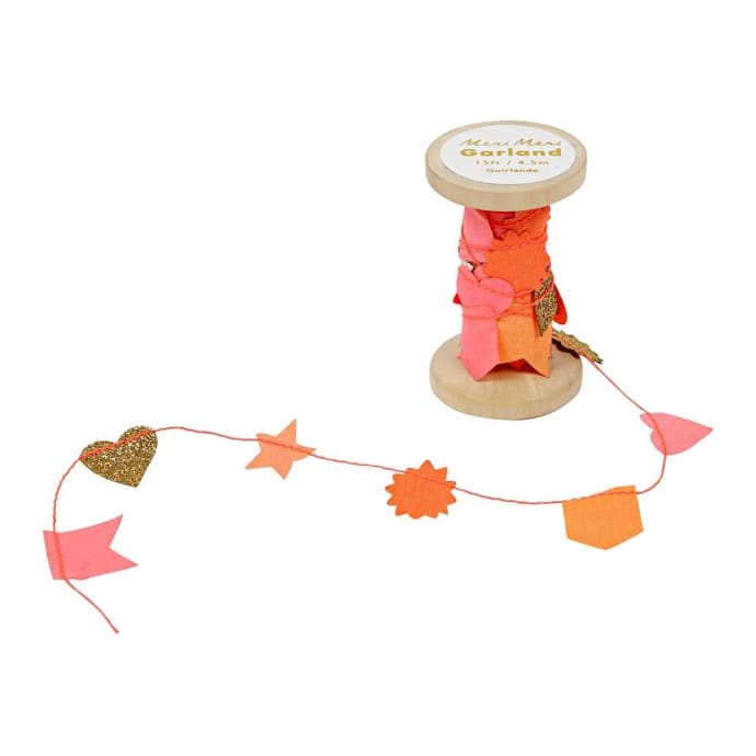 Meri Meri Pink Wooden Spool Garland