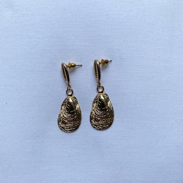 Pair Of Peaches Gold Plated Shell Earrings