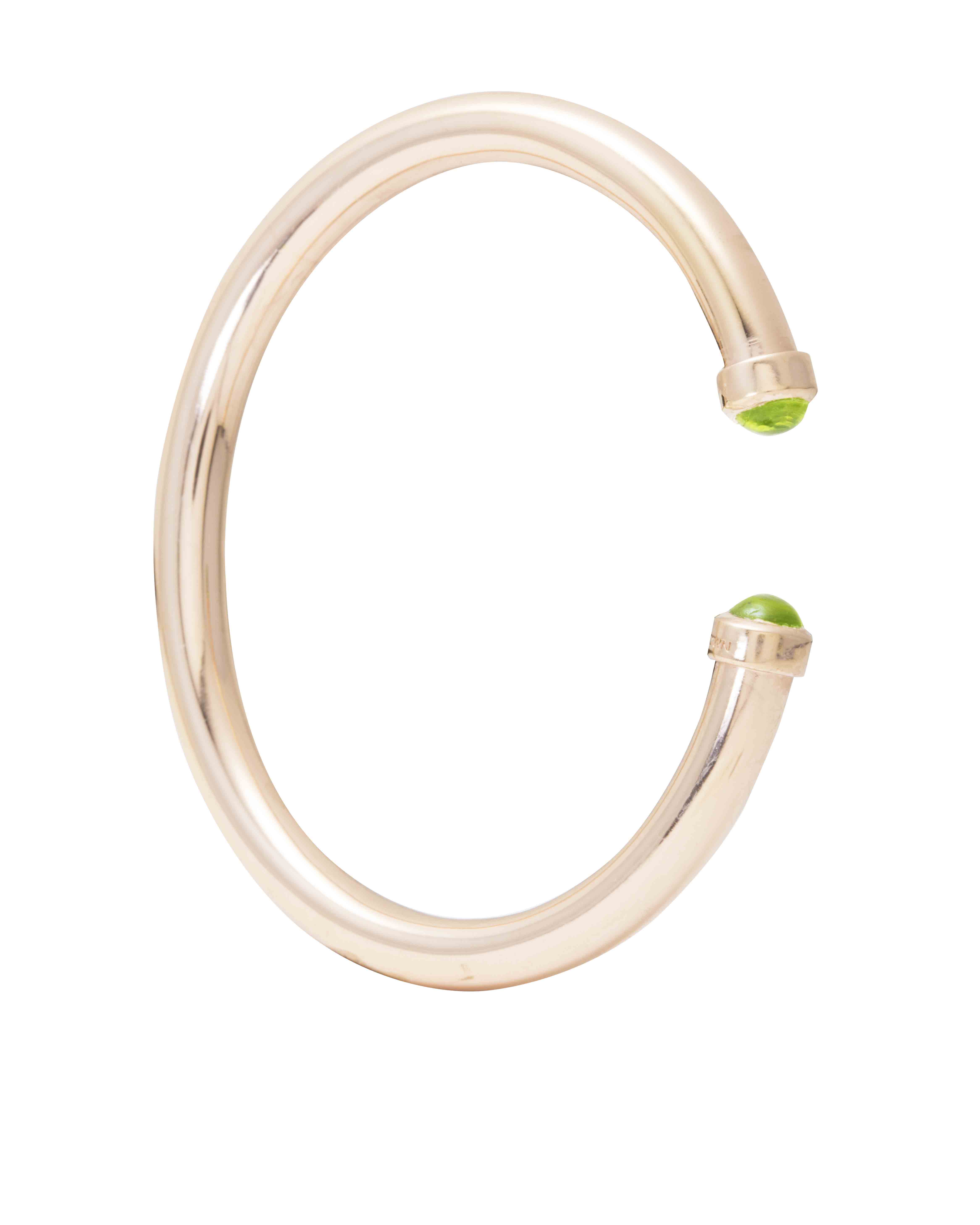 THE BROWNHOUSE INTERIORS Rose Gold Twist Bangle with Peridot Cabochon