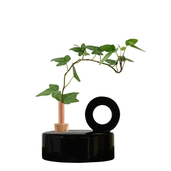 scandinaviaform-chamber-vase-black