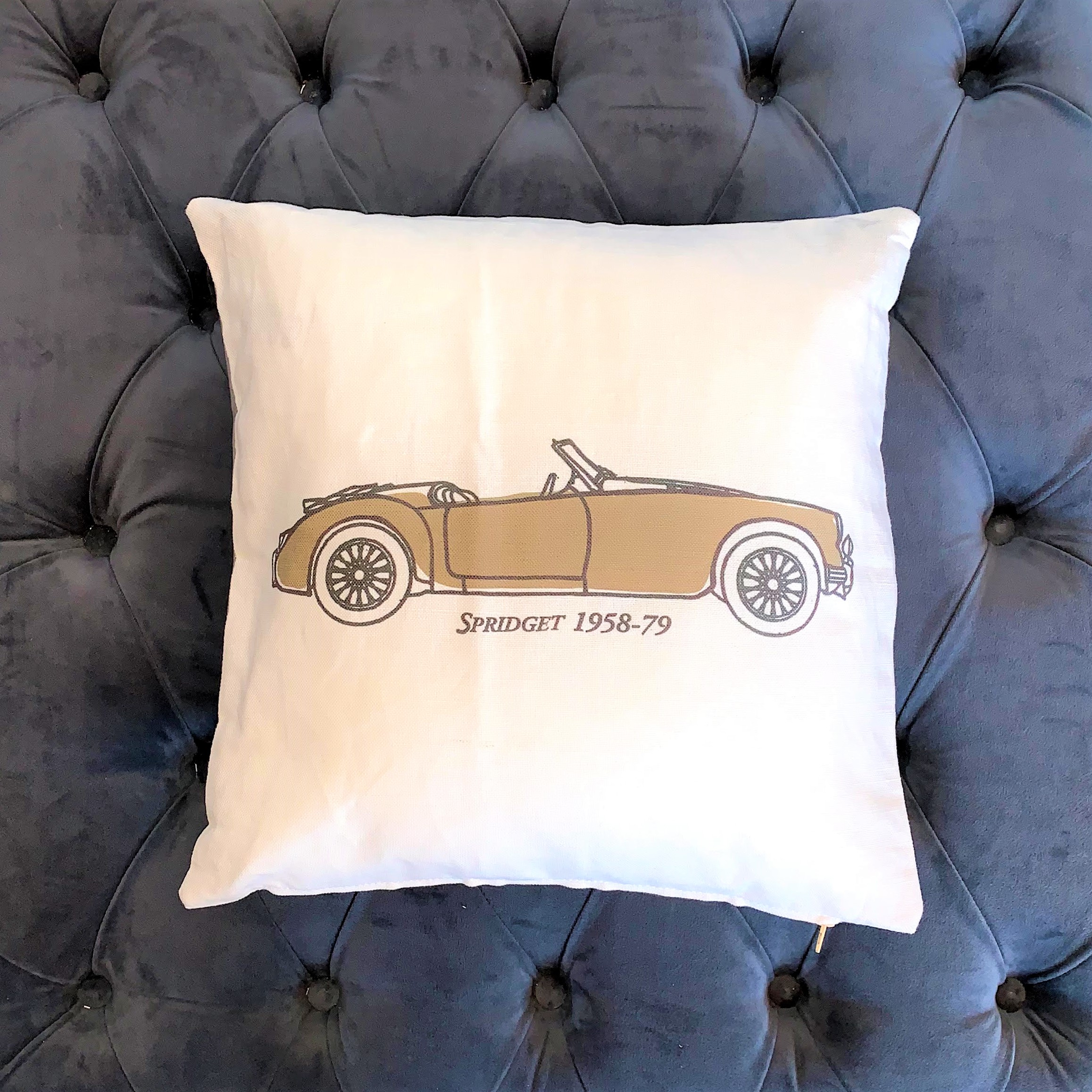 40 x 40cm Classic Car Cushion