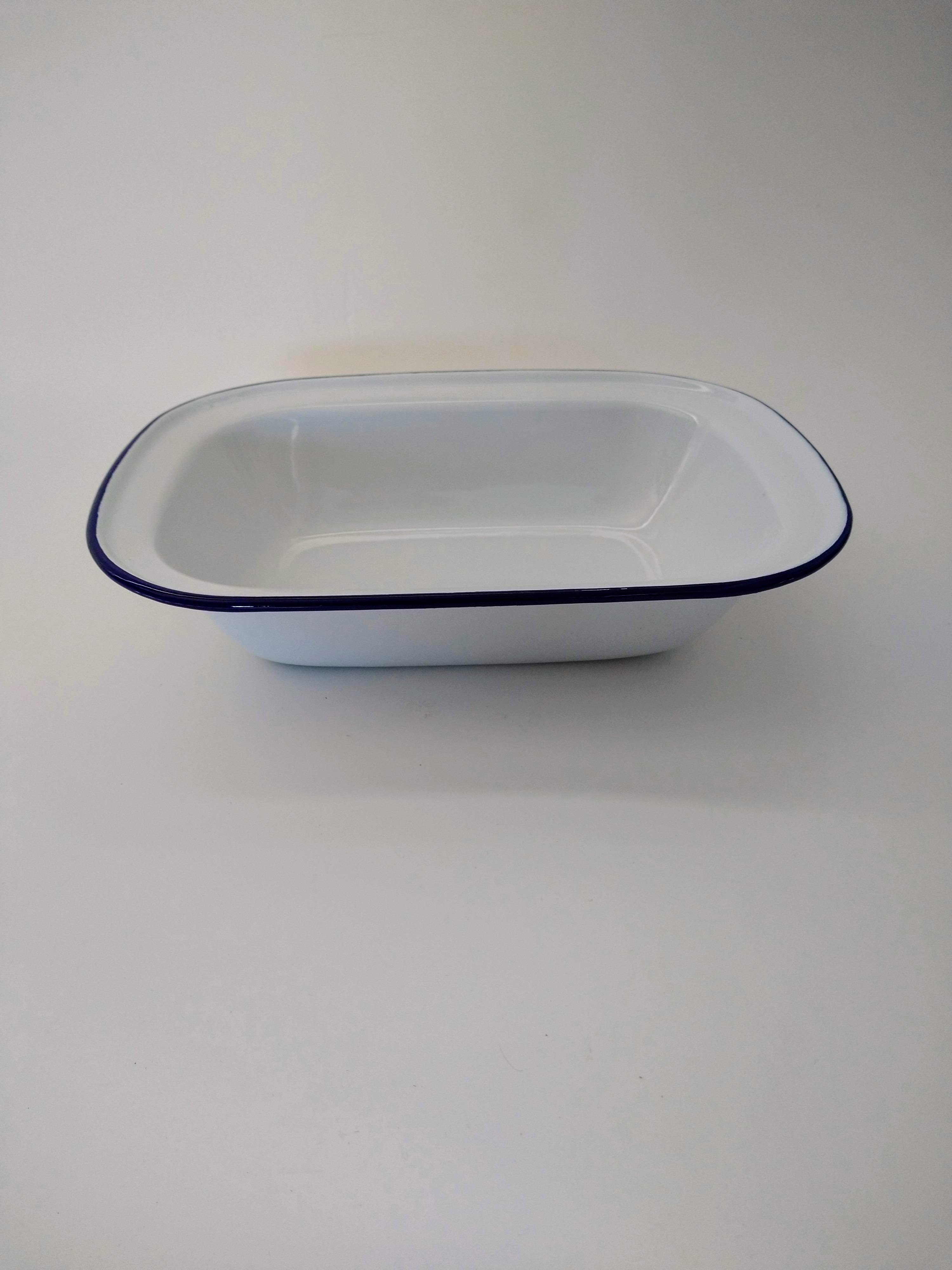 Falcon Enamelware Pie Dish 30cm