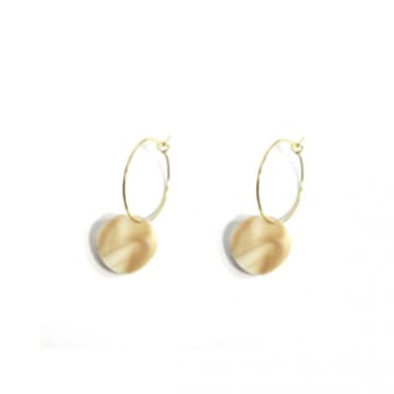 Sept Cinq Medium Beige Brass Creoles Jupiter Latte