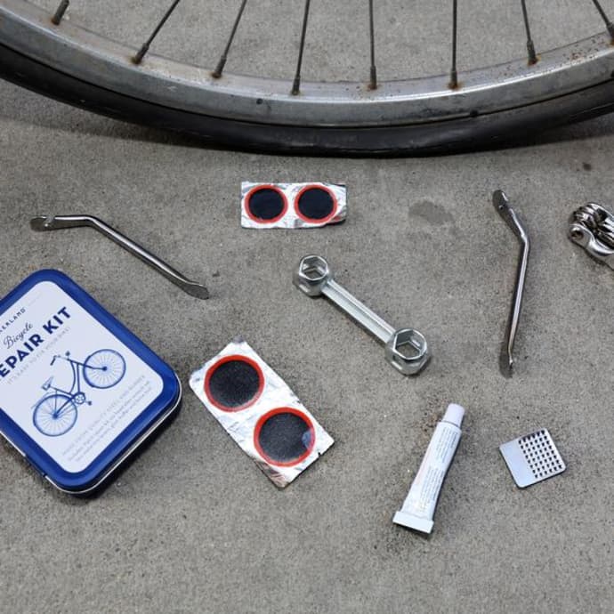 kikkerland bicycle repair kit