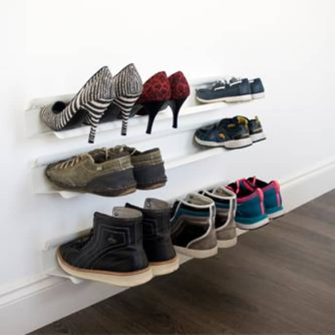 floating shoe rack