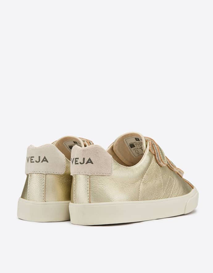 veja lock trainers gold