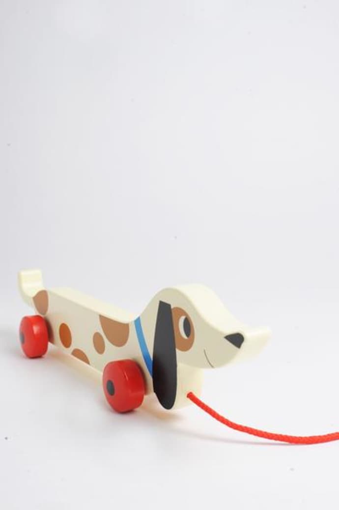 charlie the sausage dog wooden pull toy