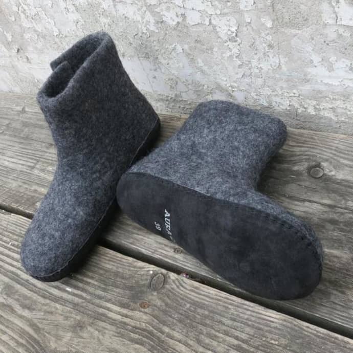 felt slipper boots