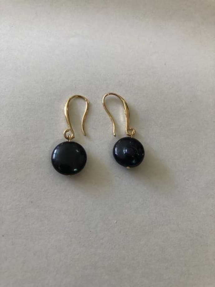 Trouva: Dark Grey Disc Freshwater Cultured Pearl Earrings