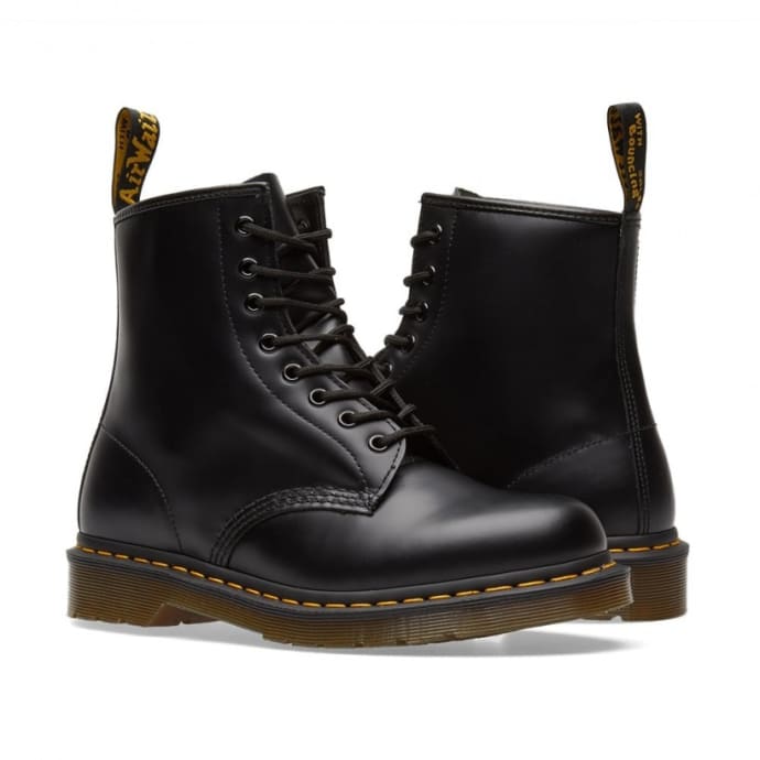 martens 1460 black smooth