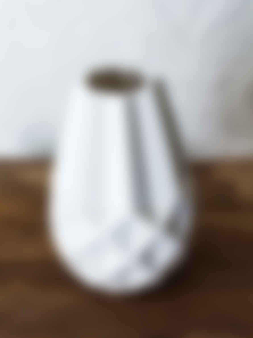 Hubsch White Porcelain Fluted Vase