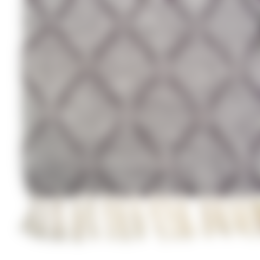 HK Living Blanket 150x125cm in grey cotton with a diamond pattern With beige fringes on two sides.