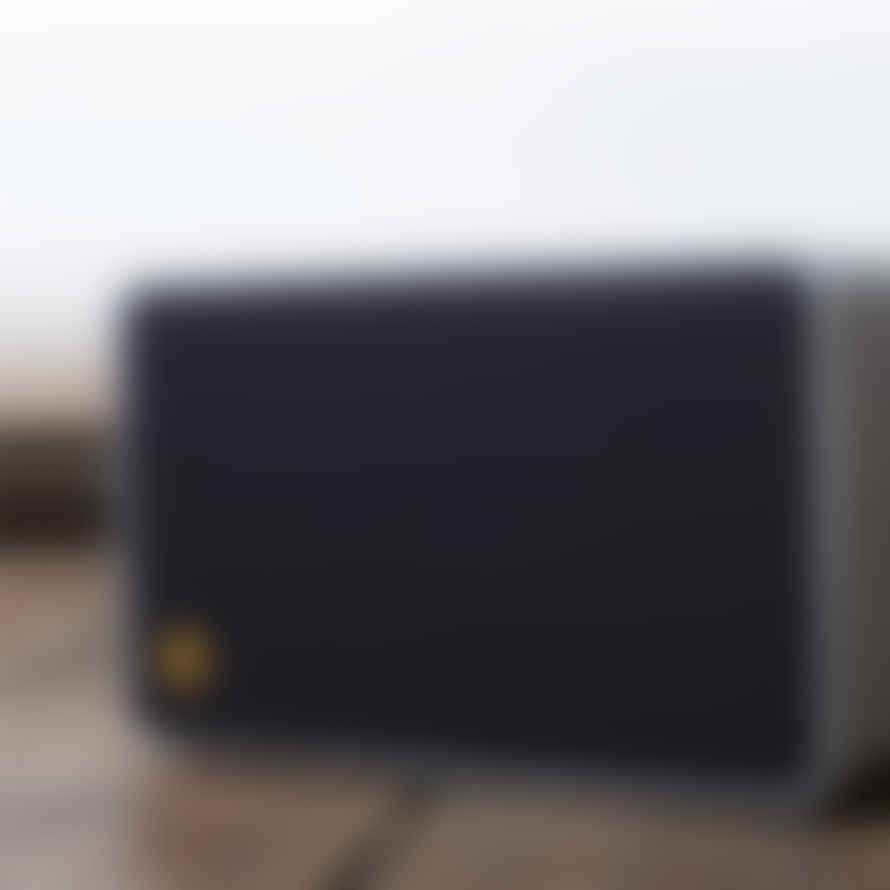 Thomas Poganitsch Design b.ton Black - Concrete Bluetooth Speaker