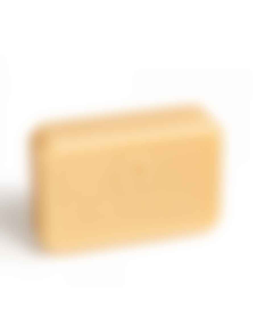 Fer à Cheval 125g Honey and Almond Gentle Perfumed Soap