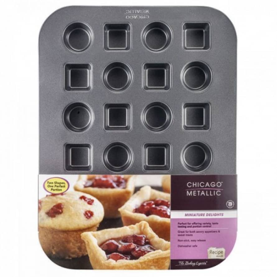 Chicago Metallic Miniature Delights Baking Pan