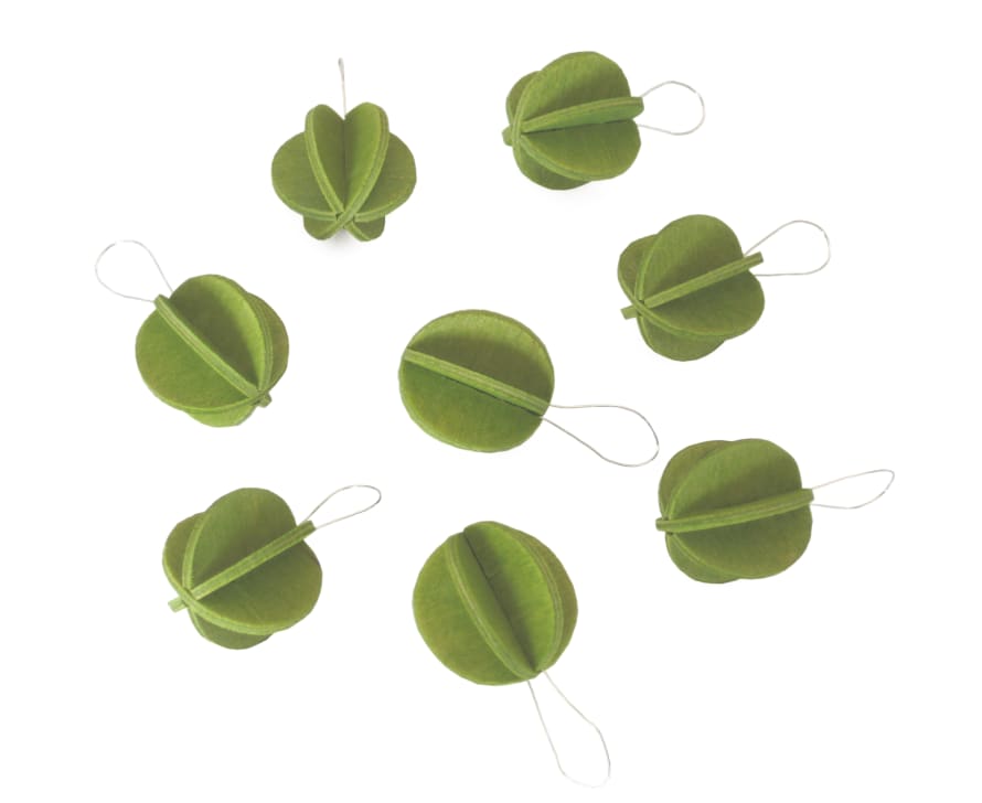 Lovi Set Of 8 Green Mini Baubles