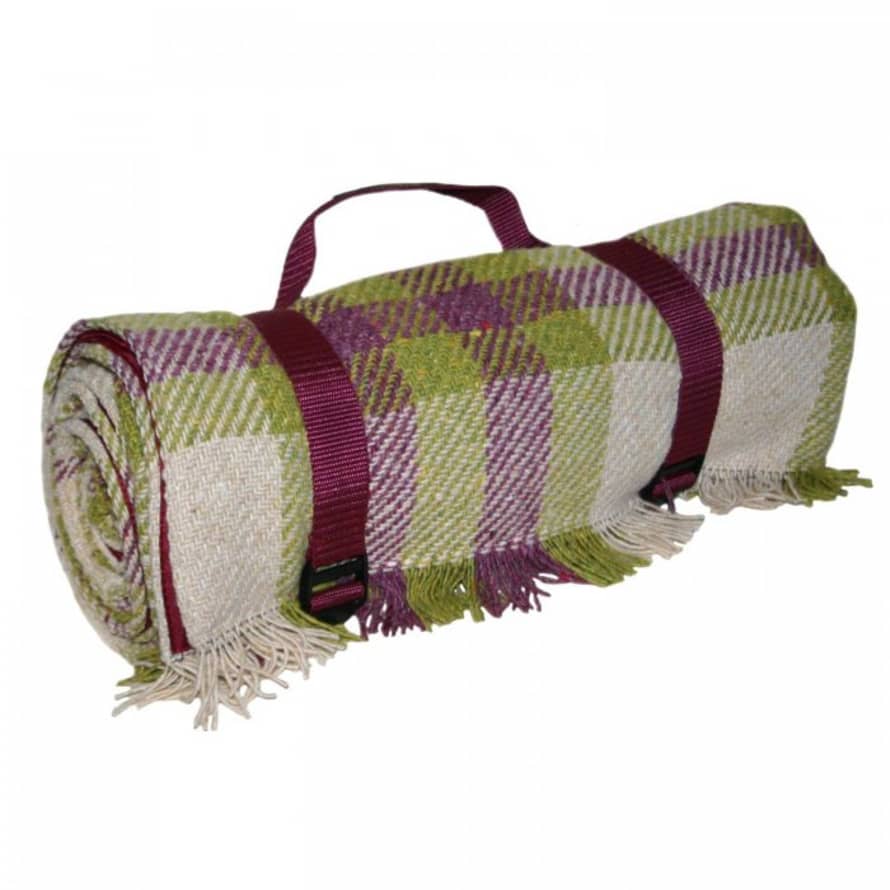 Tweedmill Textiles Crosshatch Rug Roll Pear