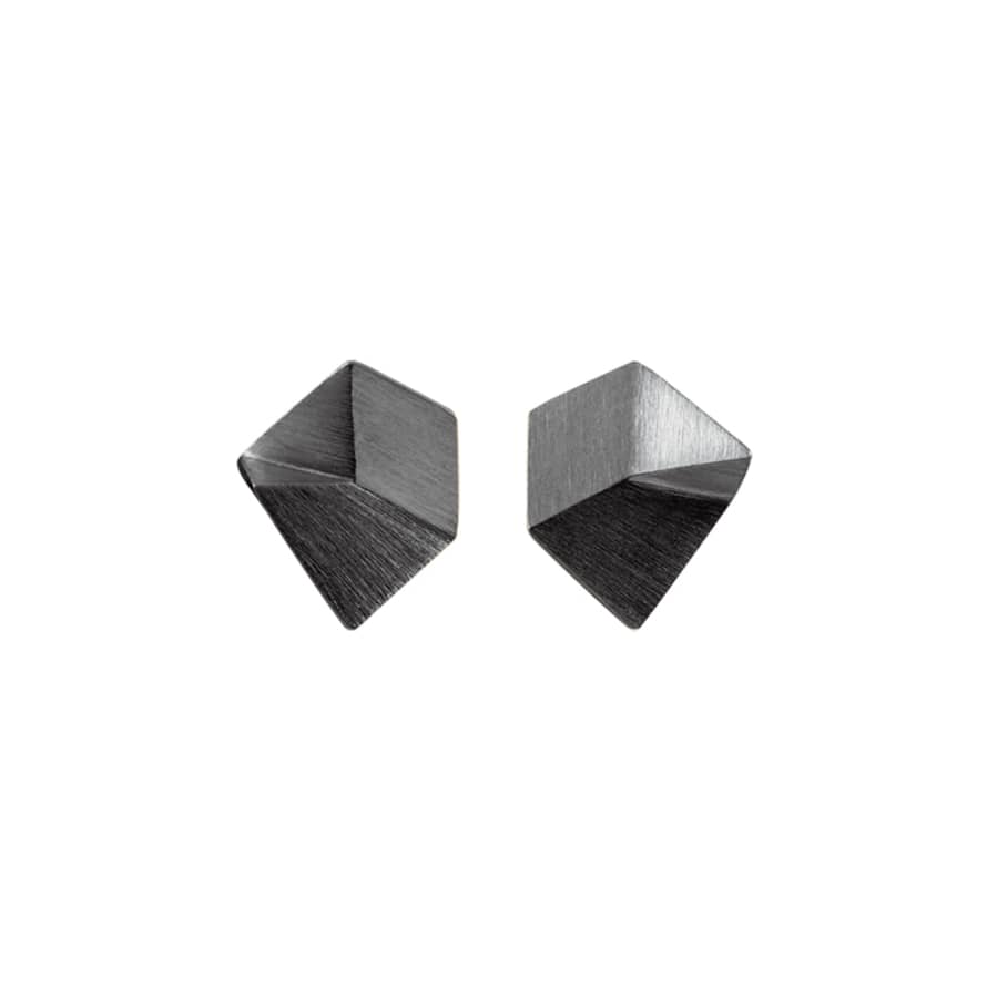 Sofie Lunøe Mini Flake Oxidized Ear Studs