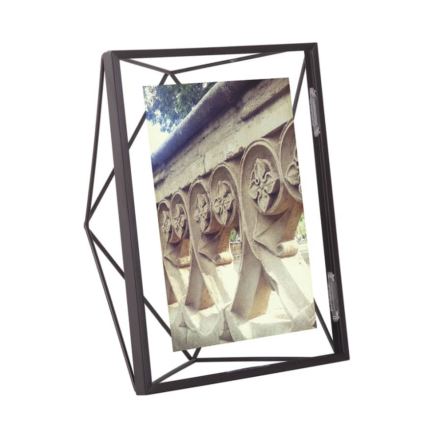 Umbra 5" x 7" Black Prisma Photo Frame