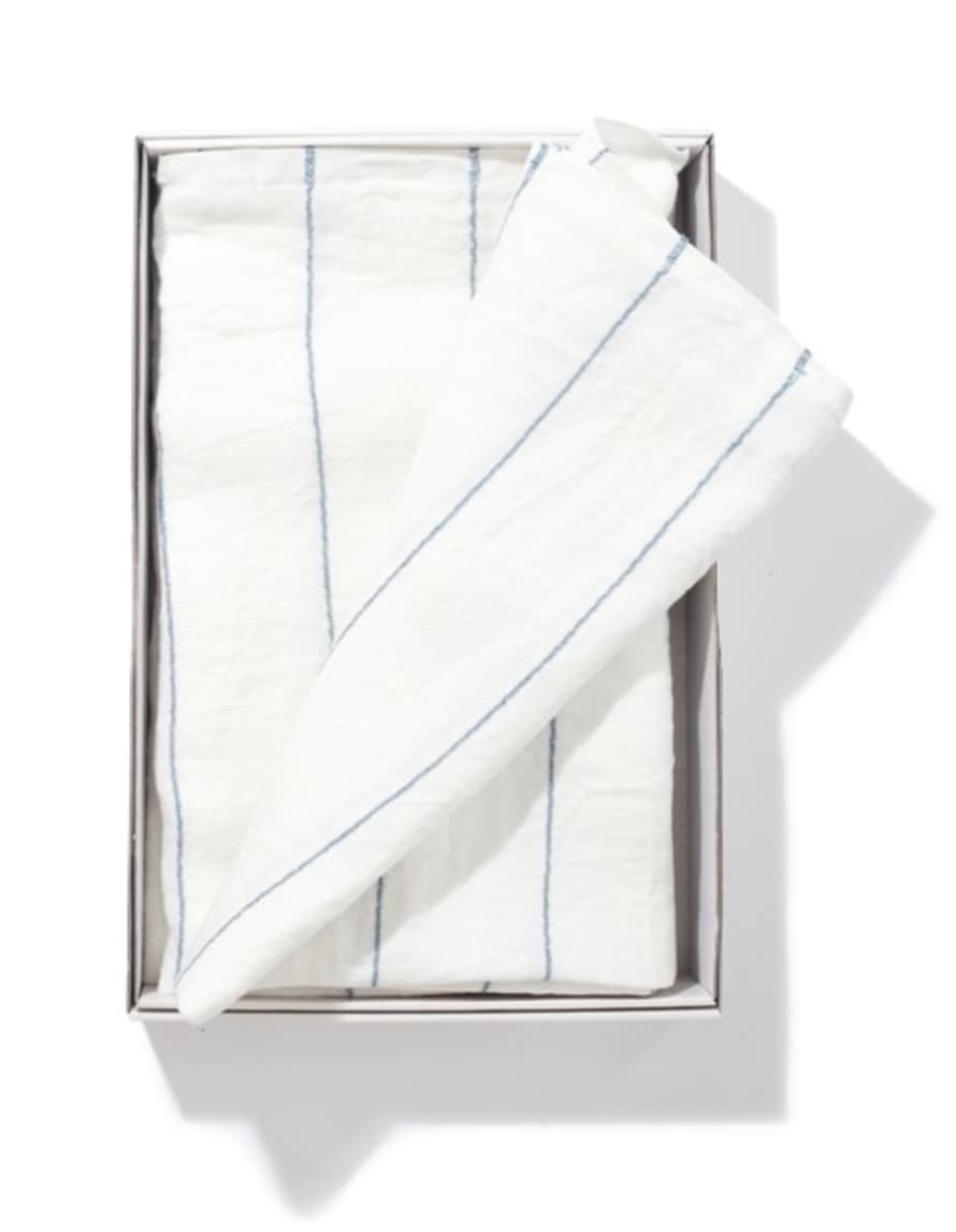 Luma White And Blue Linen Liisa Table Cloth