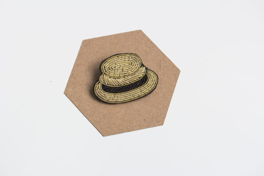 Straw Hat Light Gold Embroidery Brooch