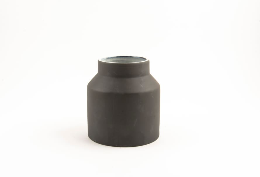 Kagu Interiors Black Fine Ceramic Vase Pot 