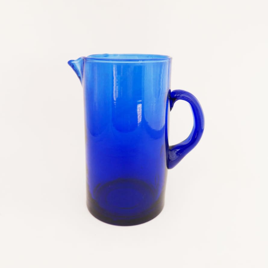 Le verre Beldi Blue Hand-blown Pitcher with Handle H 22cm