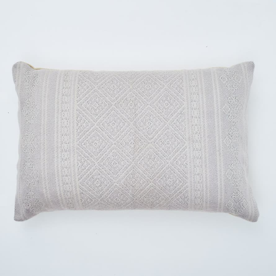 Luma Kalkan Shell Indoor/Outdoor Cushion 