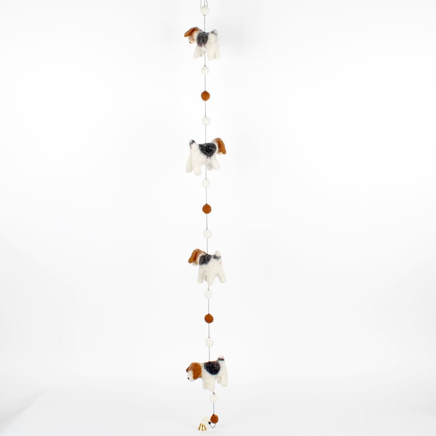 Sjaal met Verhaal Wool Felt Dogs Garland