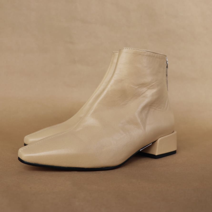 About Arianne Beige Leather Chelsea Boots - Robbie Tan