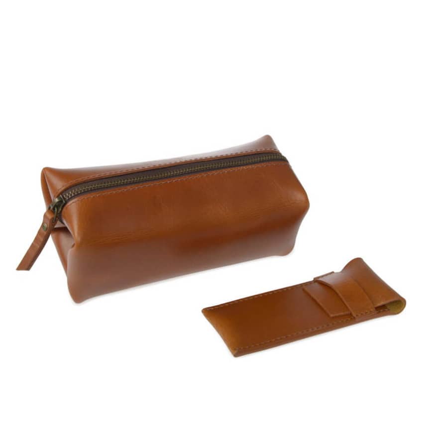 Vida Vida Leather Shaving Bag and Razor Cover