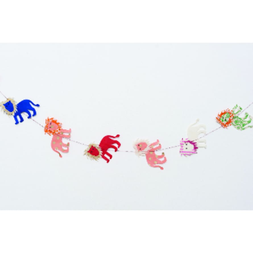 Return to Sender 3m Lokta Paper Lion Garland