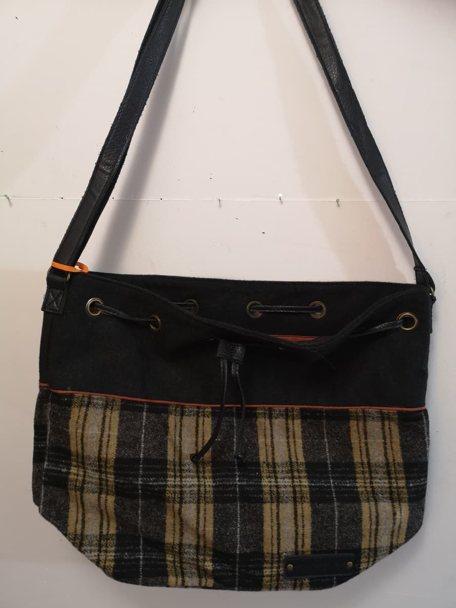 Le voyage en panier Black Highland Bag