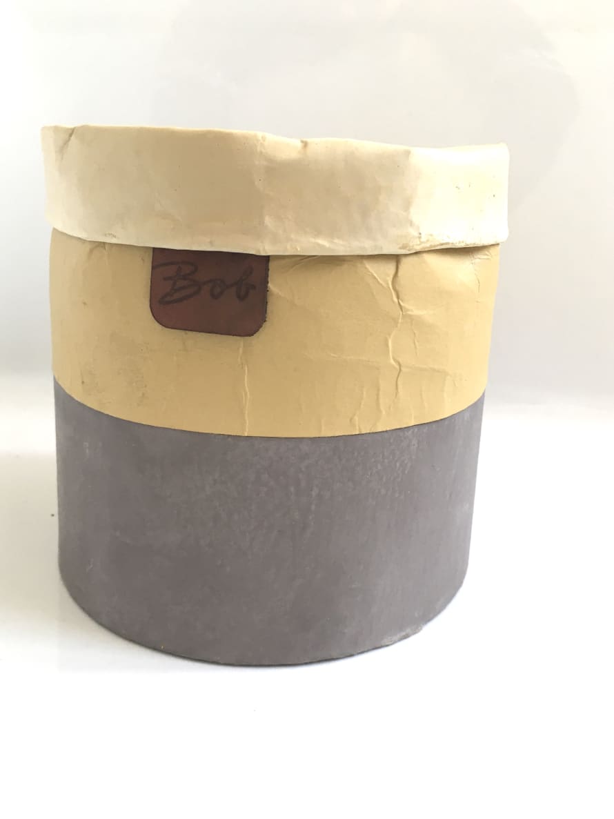 Creased Camel/Cement Pot 13 cm