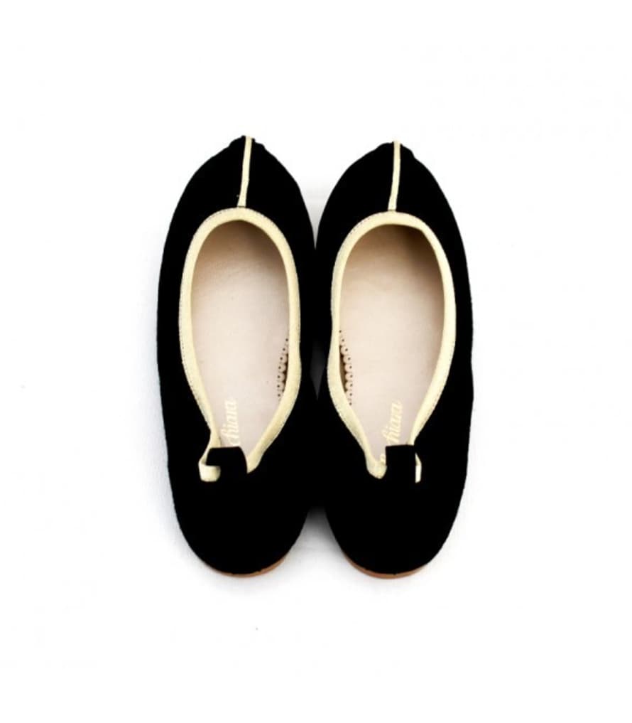 Belle Chiara Size 28 to 29 Black Suede Kim Ballerinas